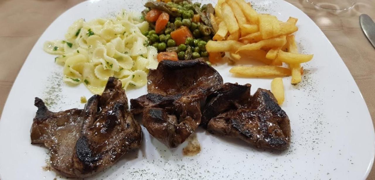 Takialt Hotel Adrar Kültér fotó